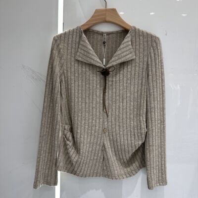 凯依娜2026A-03专柜正品新款春季女装时尚套头大码妈妈装打底上衣