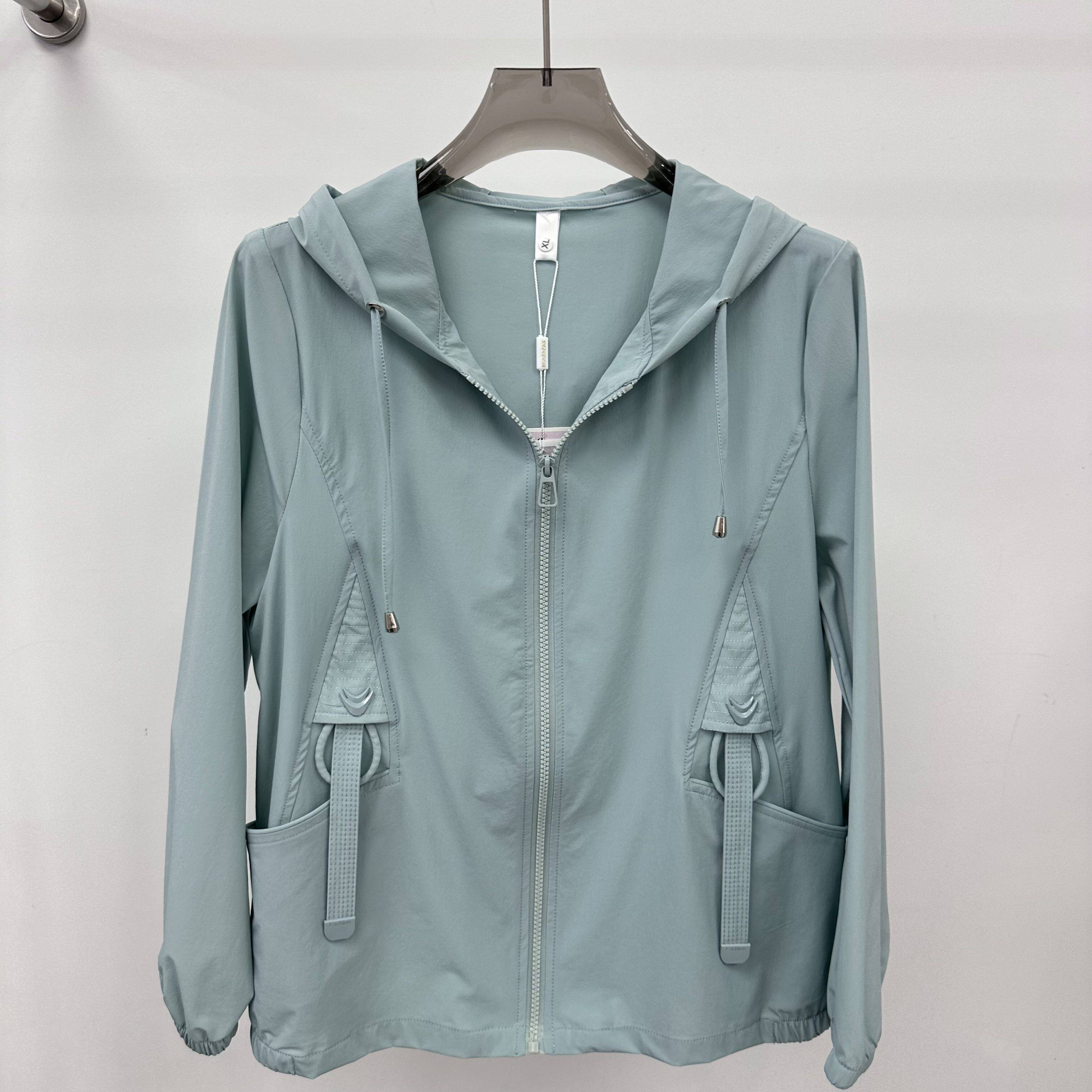 8806专柜正品新款春夏季女装时尚连帽单层防晒服妈妈装外套女06