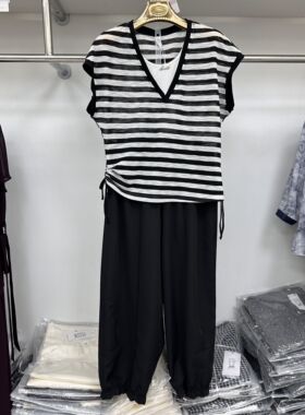 2811专柜正品新款夏季女装条纹拼接短袖上衣+裤子妈妈装两件套11