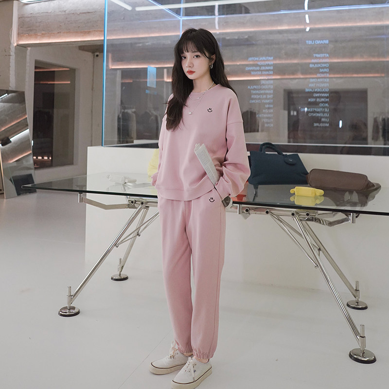 档口现货克莱因蓝两色笑脸刺绣卫衣套装266-2215，女装运动套装，浙宝266