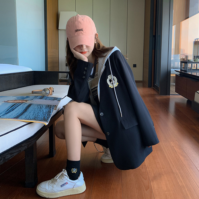 学院风假两件西装外套女春秋2025独特超火设计感小众休闲连帽西服,女装西装,浙宝266