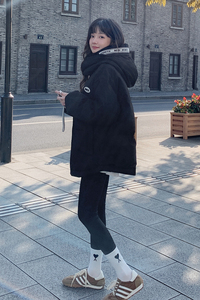 大货已出 主推 字母织带贴标连帽羽绒服90绒266-2382-P265K39图片
