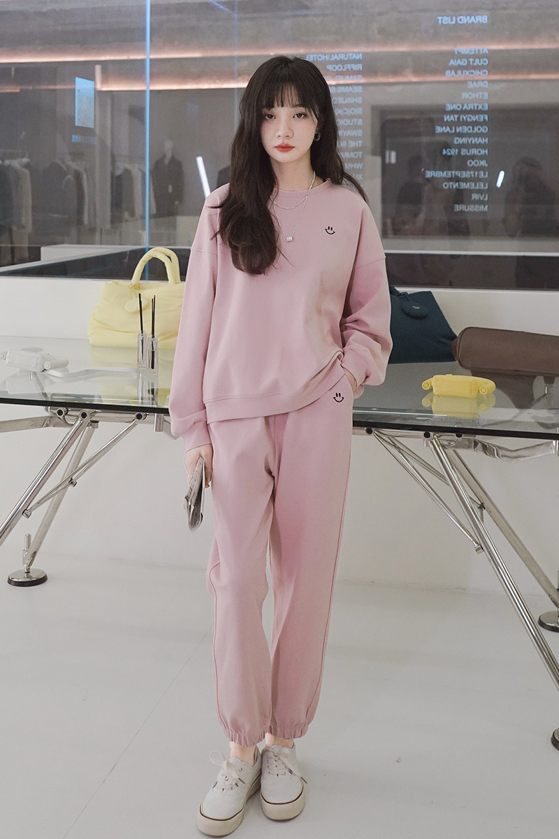 档口现货克莱因蓝两色笑脸刺绣卫衣套装266-2215,女装运动套装,浙宝266