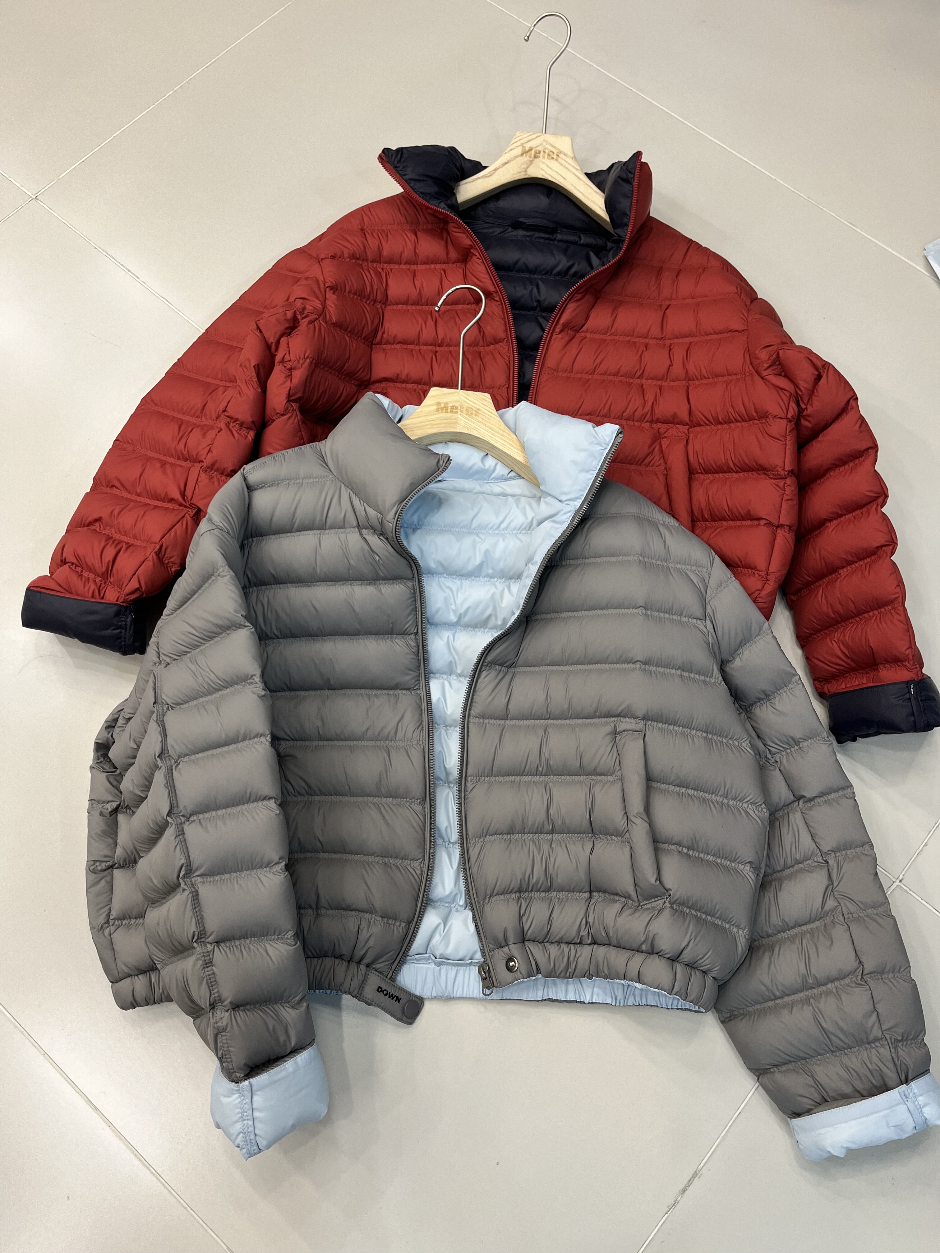 欧货撞色短款白鸭绒羽绒服女