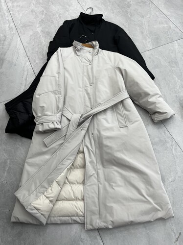 欧洲站欧货2025新款立领长款鹅绒服女黑色收腰风衣羽绒服外套潮