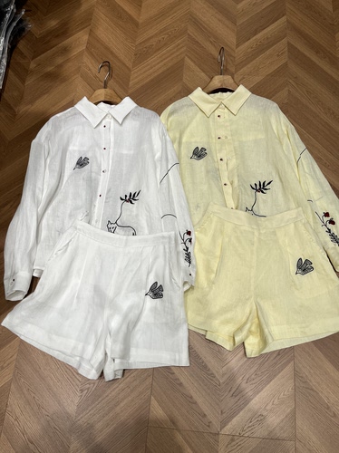 长袖衬衫宽松+短裤两件套
