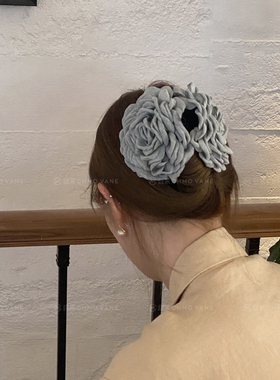 且茉~灰色调~低调优雅Caro同款花朵鲨鱼夹新款头饰发饰后脑勺盘发