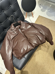 Kp小众设计师品牌辣妹翻领飞行员皮衣夹克外套短款加厚棕色羽绒服