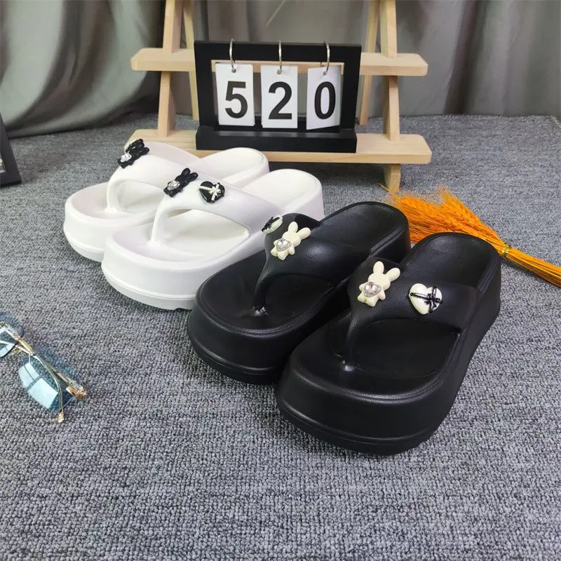 夏季人字拖女高跟卡通超萌夏外穿厚底增高海边沙滩防滑夹脚凉拖鞋,女鞋,人字拖,淘宝优惠券,粉丝福利购,淘宝优惠卷