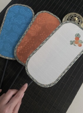 古风宫扇仿古长短柄儿童成人团扇搭配汉服旗袍舞蹈走秀拍照扇