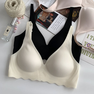 大胸显小立体水滴形半固定杯文胸果冻条软支持裸感无痕无钢圈内衣