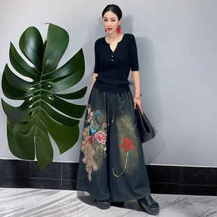 2025夏新款 名族风文艺绣花女装 九分裤 子复古彩绘刺绣牛仔阔腿裤