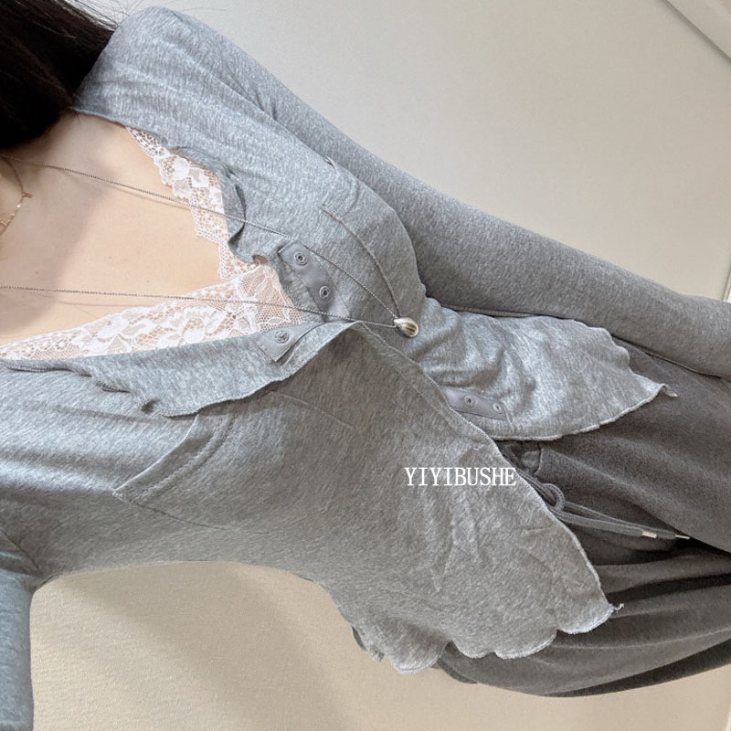 纯欲女人味蕾丝拼接假两件上衣