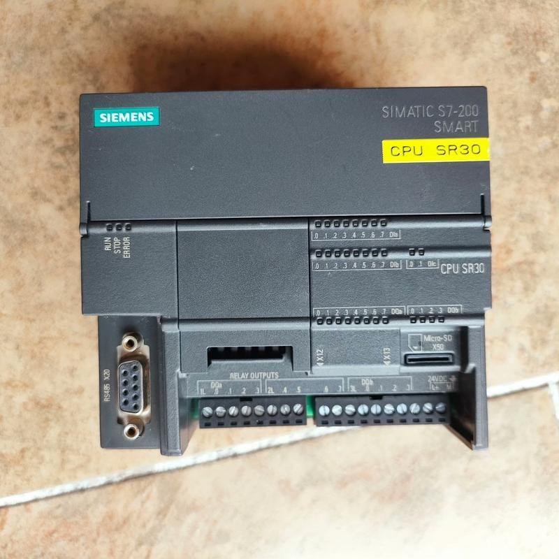 西门子200smart，288-1SR30-0AA0，288议价