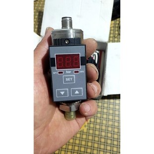 智能压力继电器PLCS一606P一台功能完好全新 议价