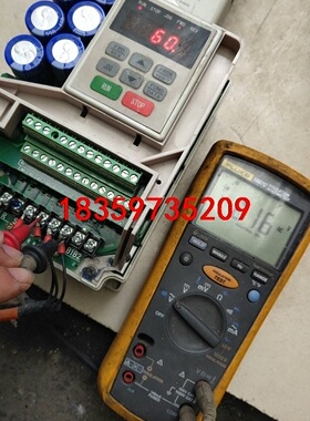 台达变频器0.75kw，VFD007A21A，实物拍摄成色如议价