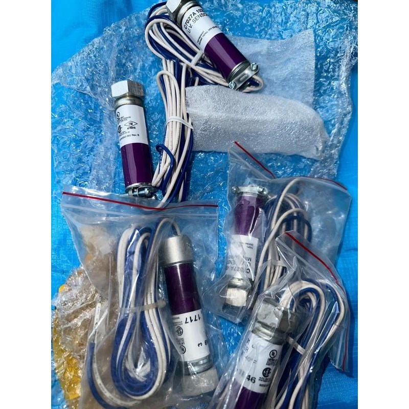 C7027A1023原装进口C7027A1031火焰探测器H议价