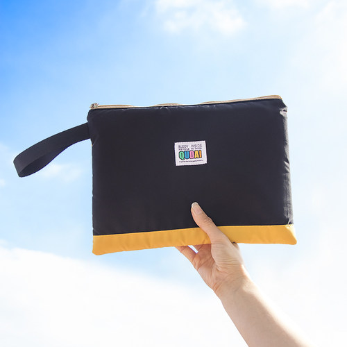 平板收纳袋保护套夹棉防摔防水