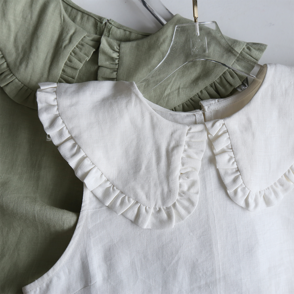 娃娃领法式慵懒背心亚麻