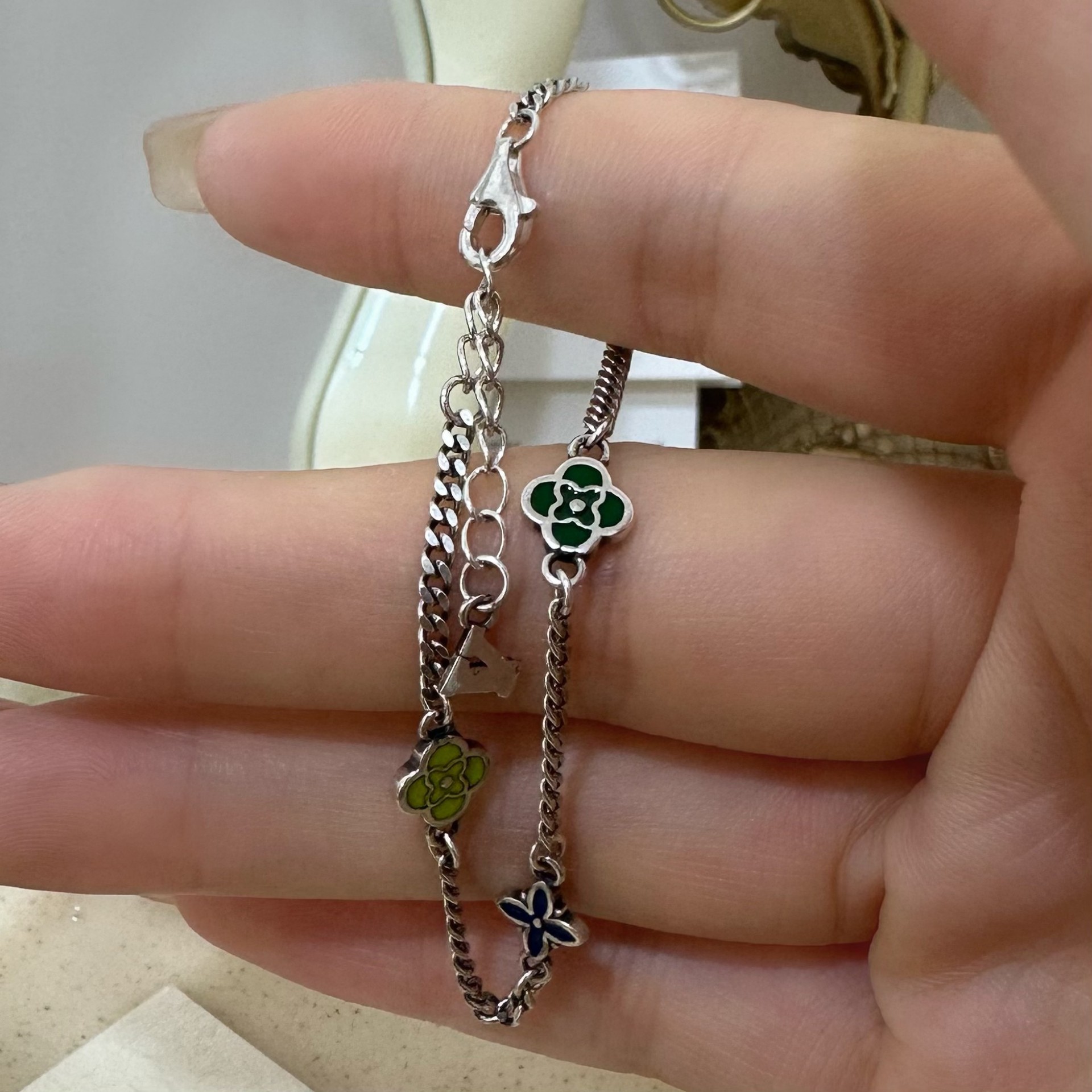 S925纯银夏天多巴胺珐琅老古花手链女轻奢简约气质高级感银饰送礼
