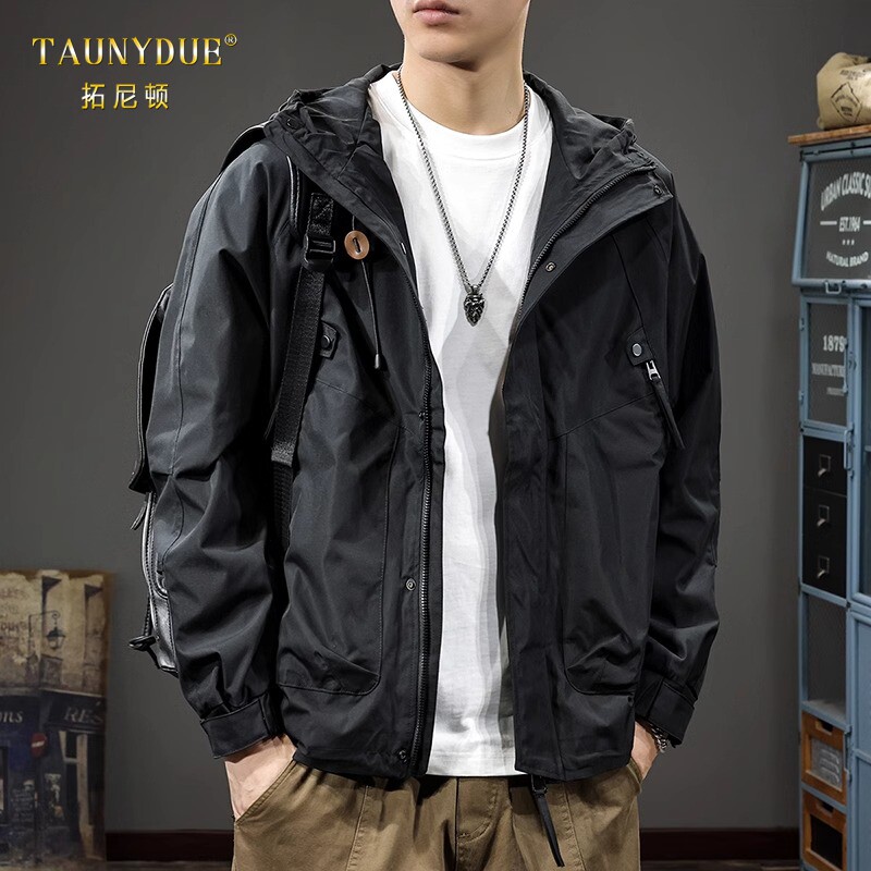 宽松连帽防风外套男士春秋2026新款登山服春季美式痞帅工装夹克男