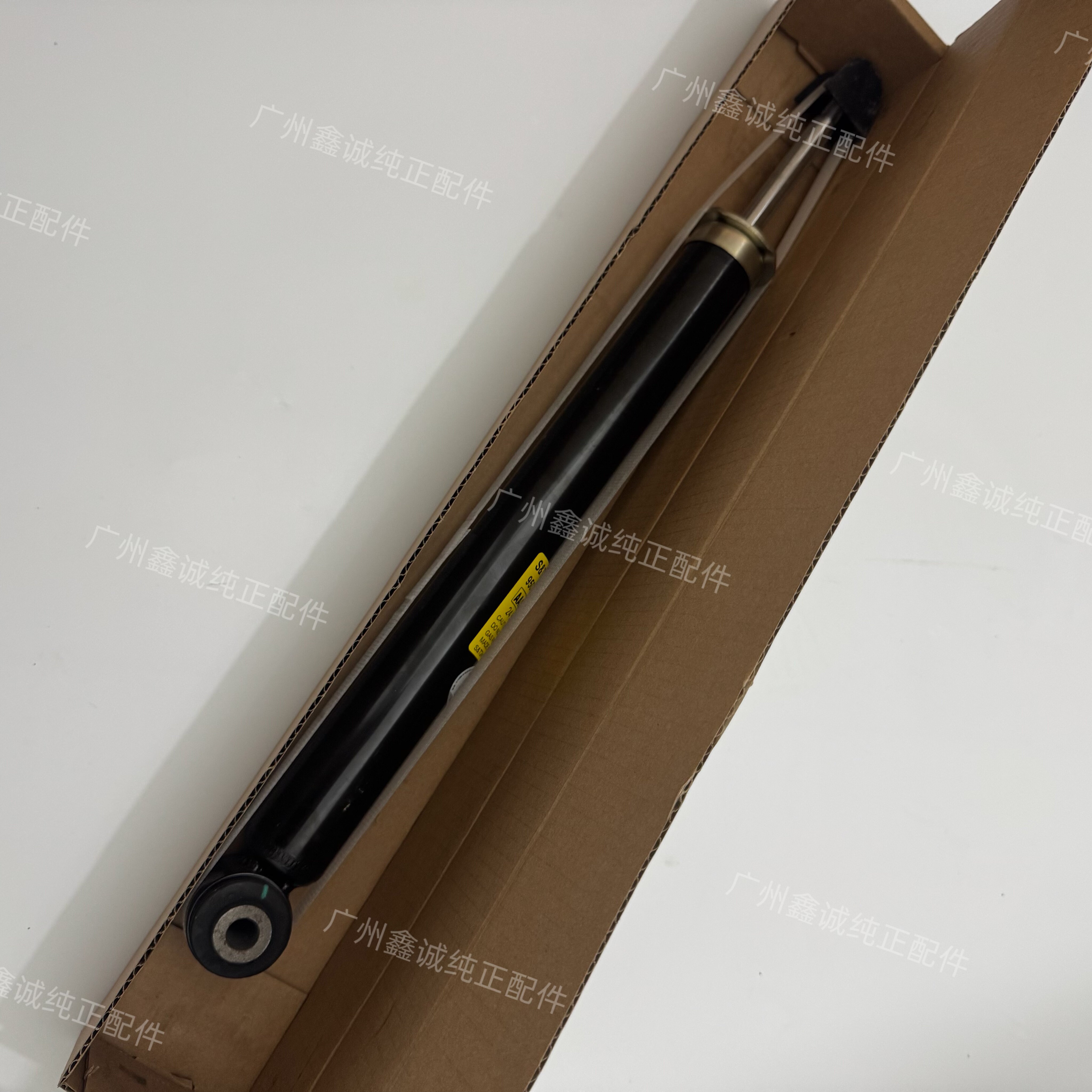 适用于爱唯欧科鲁兹后减震器 英朗科帕奇原厂后轮避震机芯减震器