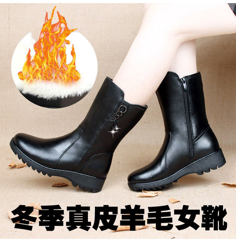 冬季羊毛大码平跟中老年妈妈鞋