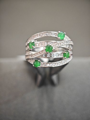 设计款天然缅甸翡翠戒指镶嵌925银