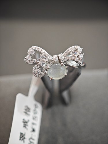 天然缅甸翡翠A货玉戒指保真镶嵌蝴蝶结生日礼物送女友