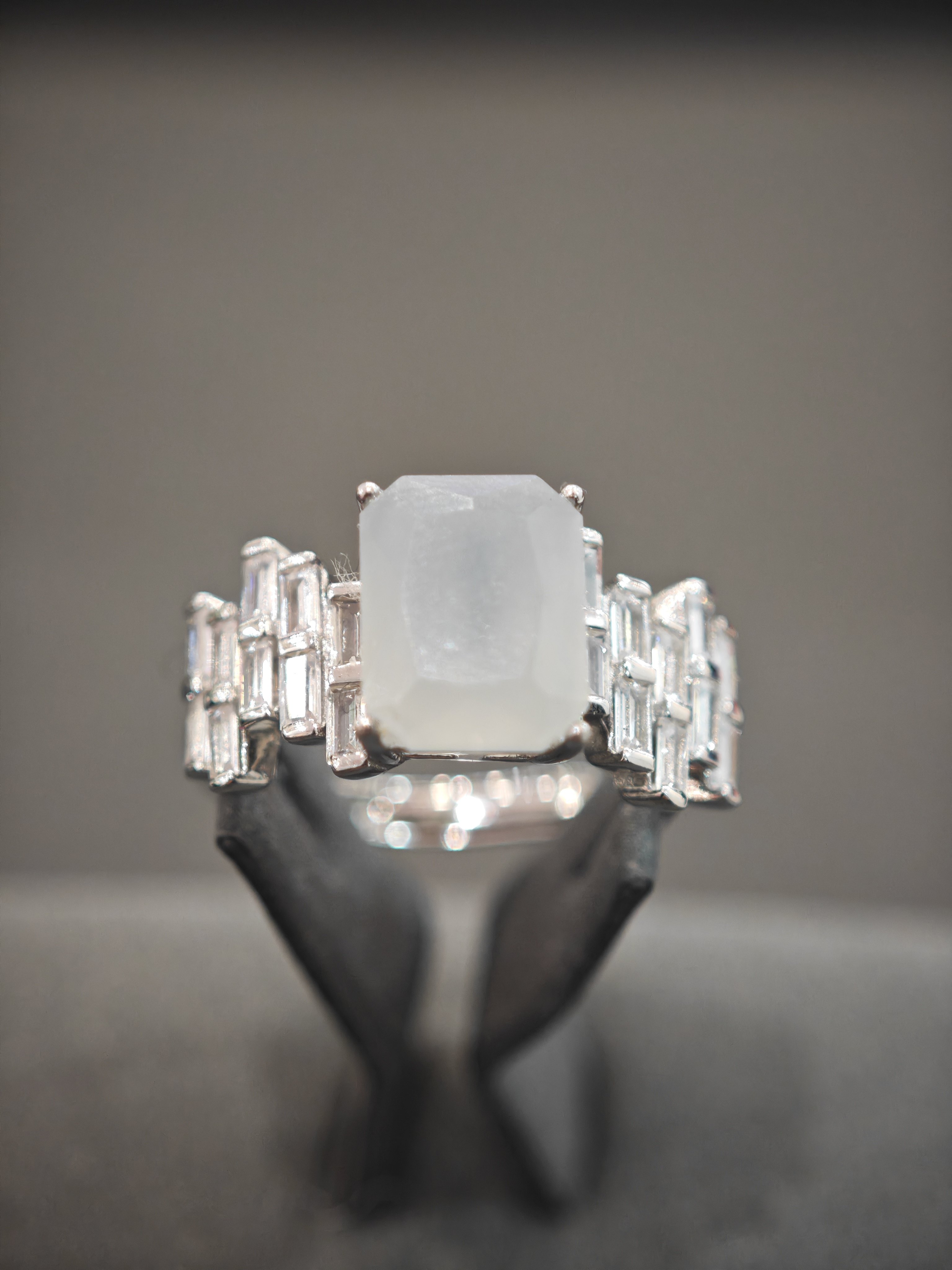 天然缅甸翡翠A货玉戒指保真镶嵌玉指环白冰戒圈尾戒生日礼物