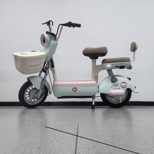 雅迪麦浪国标NFC刷卡长续航电车