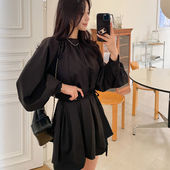 时尚 起义韩国潮范2026春细带圆领纯色宽松下摆大罩衫 dp26020703