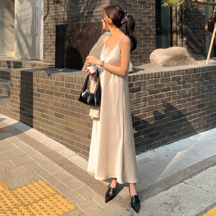 时尚 潮范2026春光泽轻奢感吊带宽松连衣裙tm26032504 起义韩国代购