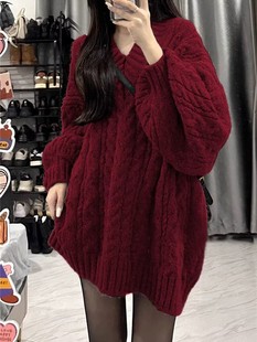 潮 宽松针织衫 加厚版 洋气红色慵懒风V领麻花套头毛衣女秋冬新款