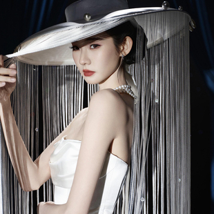 张艺凡微博之夜造型同款流苏帘白大礼帽缎面高定婚纱礼服新娘头饰