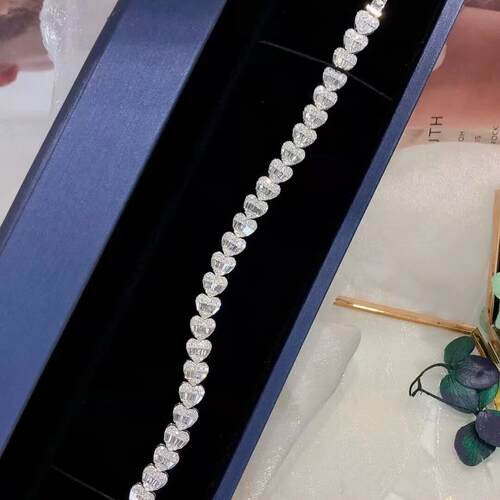 高品质18K金南非送证书真钻镶嵌
