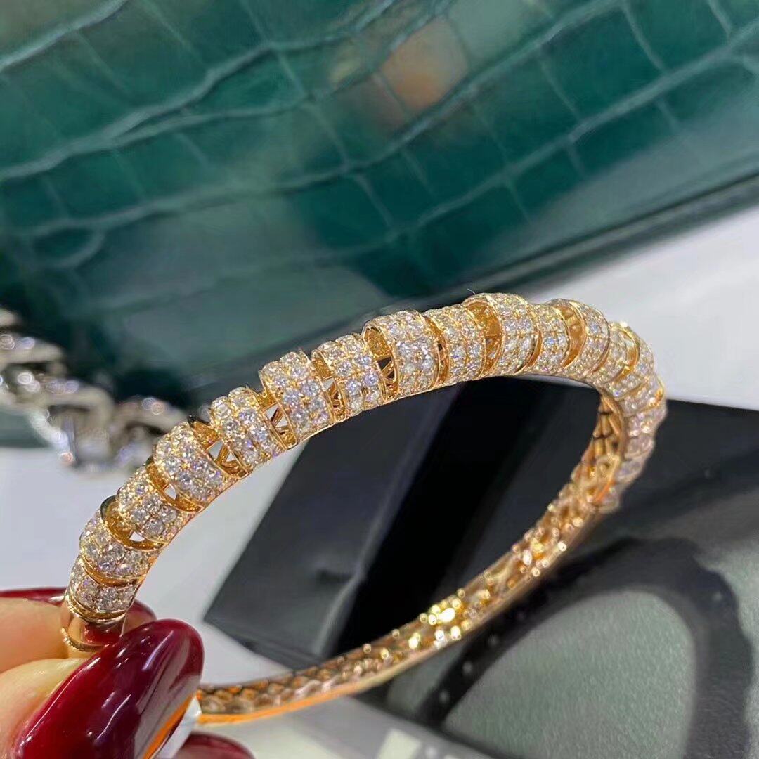 18K金镶嵌女款4.3克拉天然南非大钻小钻碎钻圆钻钻石手镯真金真钻