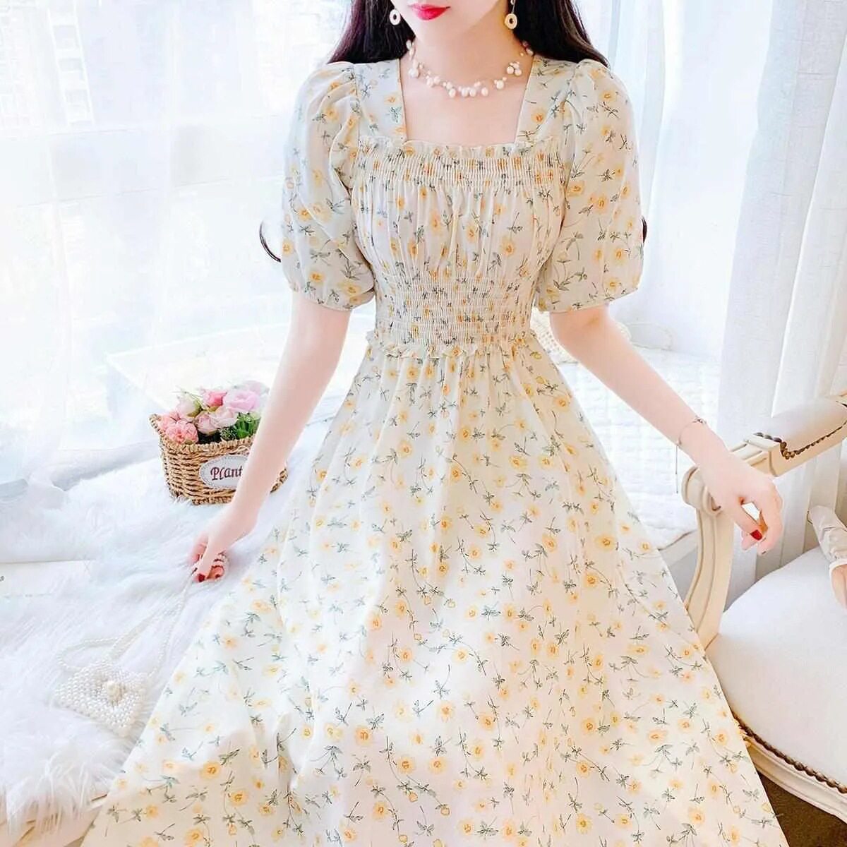 2025新款胖mm大码法式雪纺茶歇连衣裙女装夏季高腰仙女气质方领碎