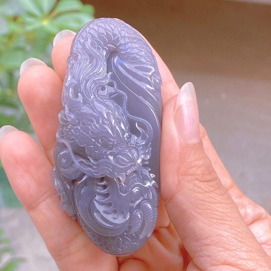 特价款天然青海料帝王紫和田玉烟紫色生意兴隆龙挂件男款带证书