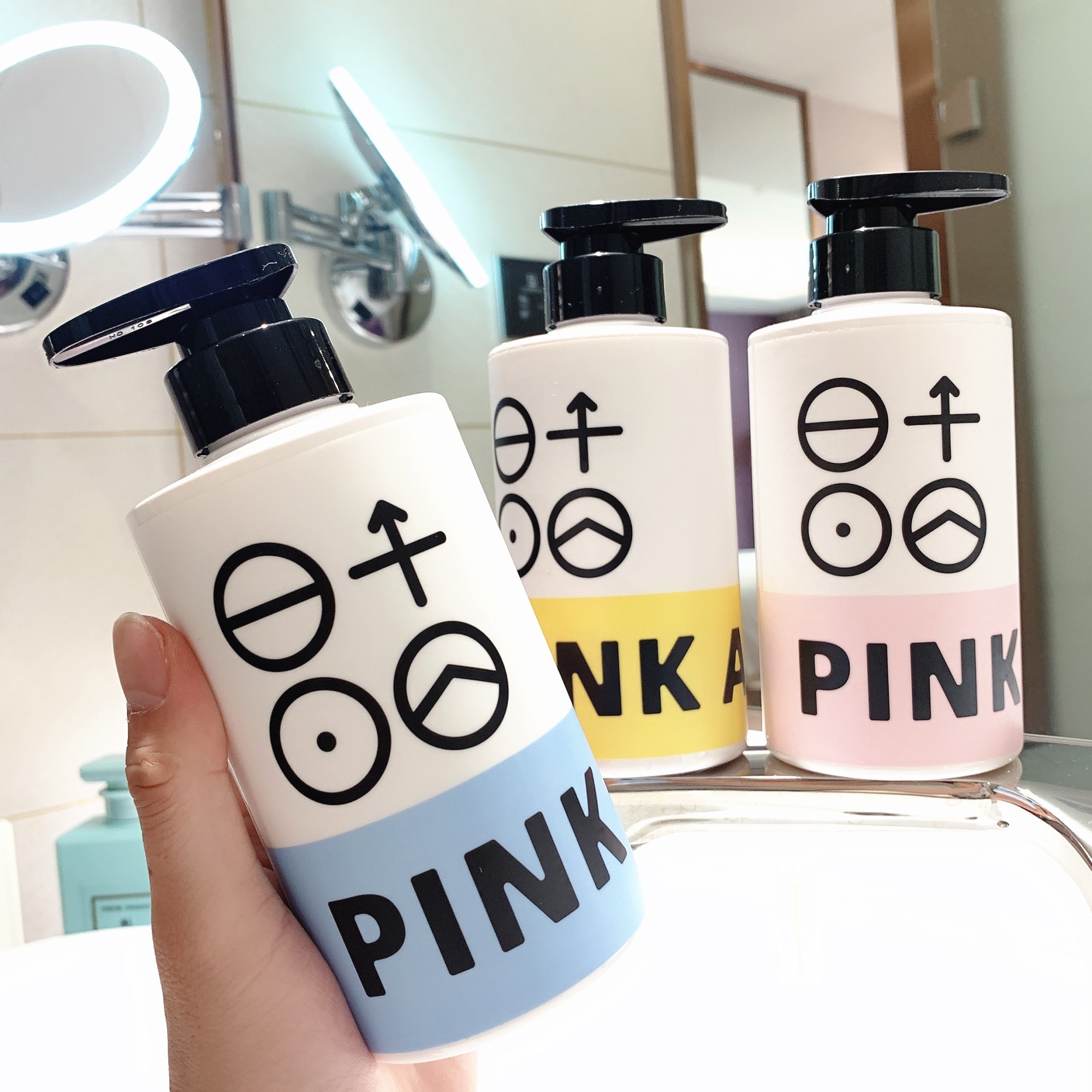 超级种子COCO香氛氨基酸沐浴露持久留香72小时官方有机雪松洗发水