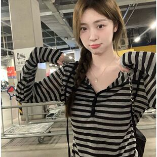 韩系chic慵懒风条纹半开领连帽长袖T恤女早秋显瘦百搭打底衫上衣
