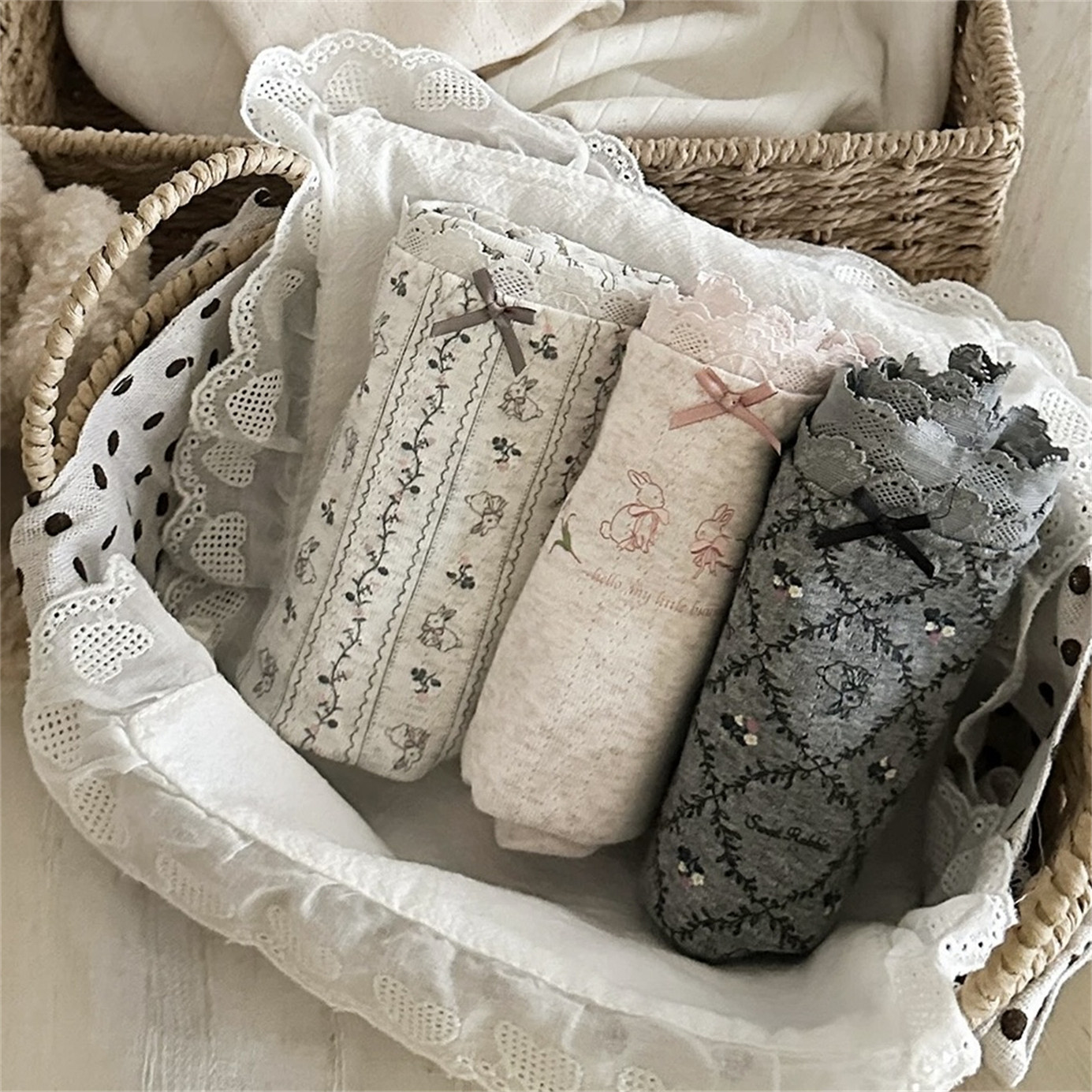 爱丽丝仙境~童话兔少女内裤软呼呼纯棉加长裆底裆10A抑菌A类短裤,女士内衣/男士内衣/家居服,女三角裤,淘宝优惠券,粉丝福利购,淘宝优惠卷