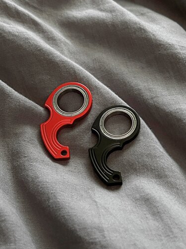 二代指尖旋转解压钥匙扣keychain fidget spinner防焦虑金属新款