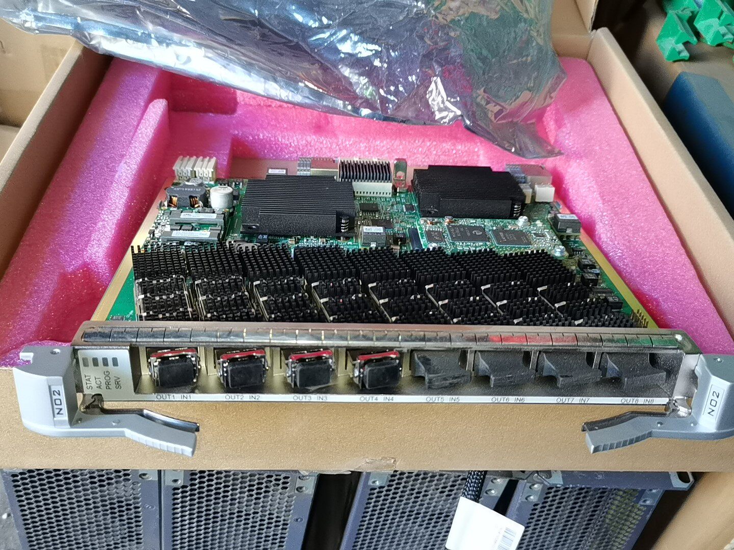 华为OSN8800设备板卡NO2功能强大8口可调光板-议价