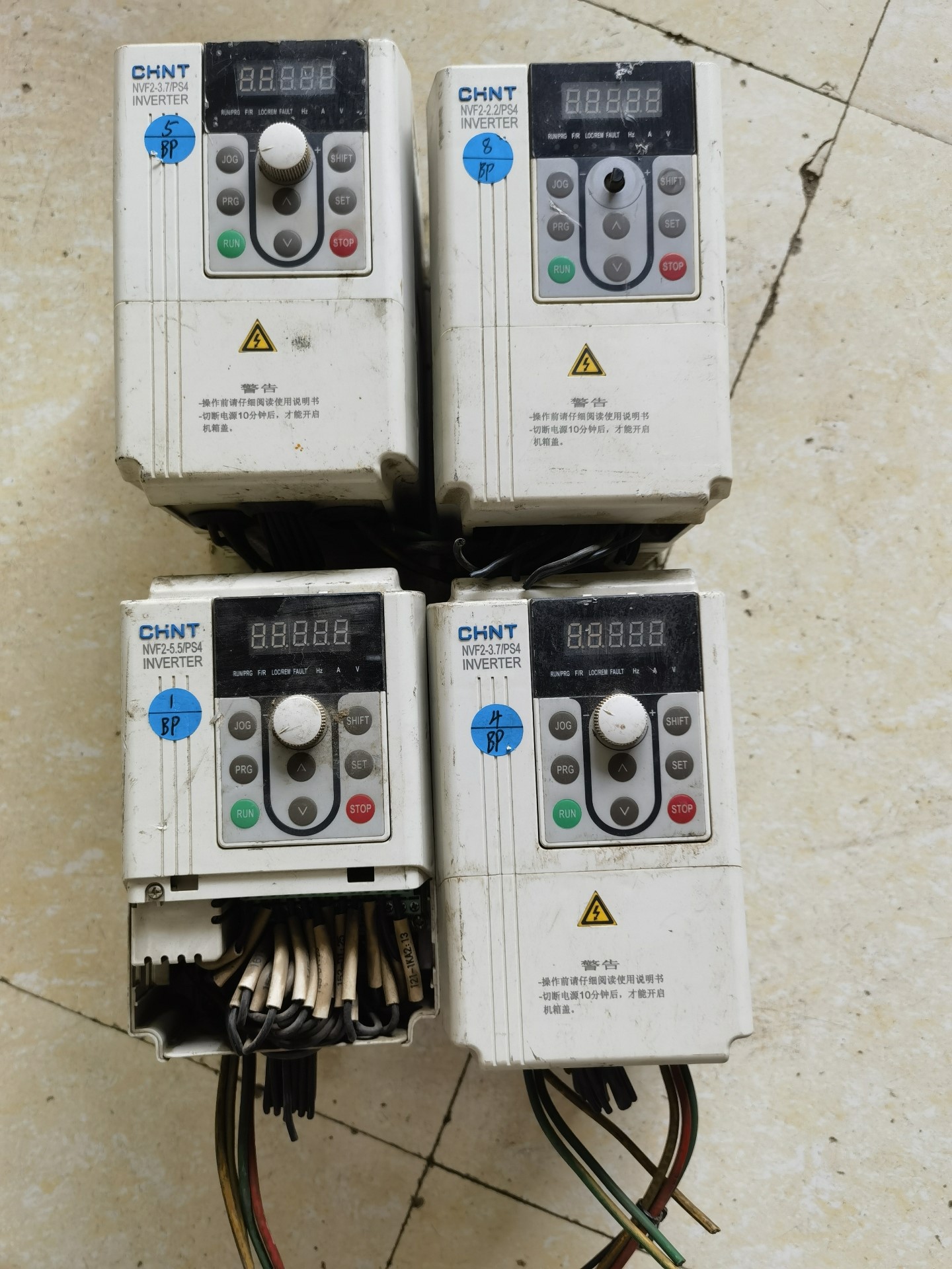 正泰变频器 NVF2G-37 2台-议价