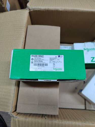 施耐德继电器底座RXZE2M114C-议价