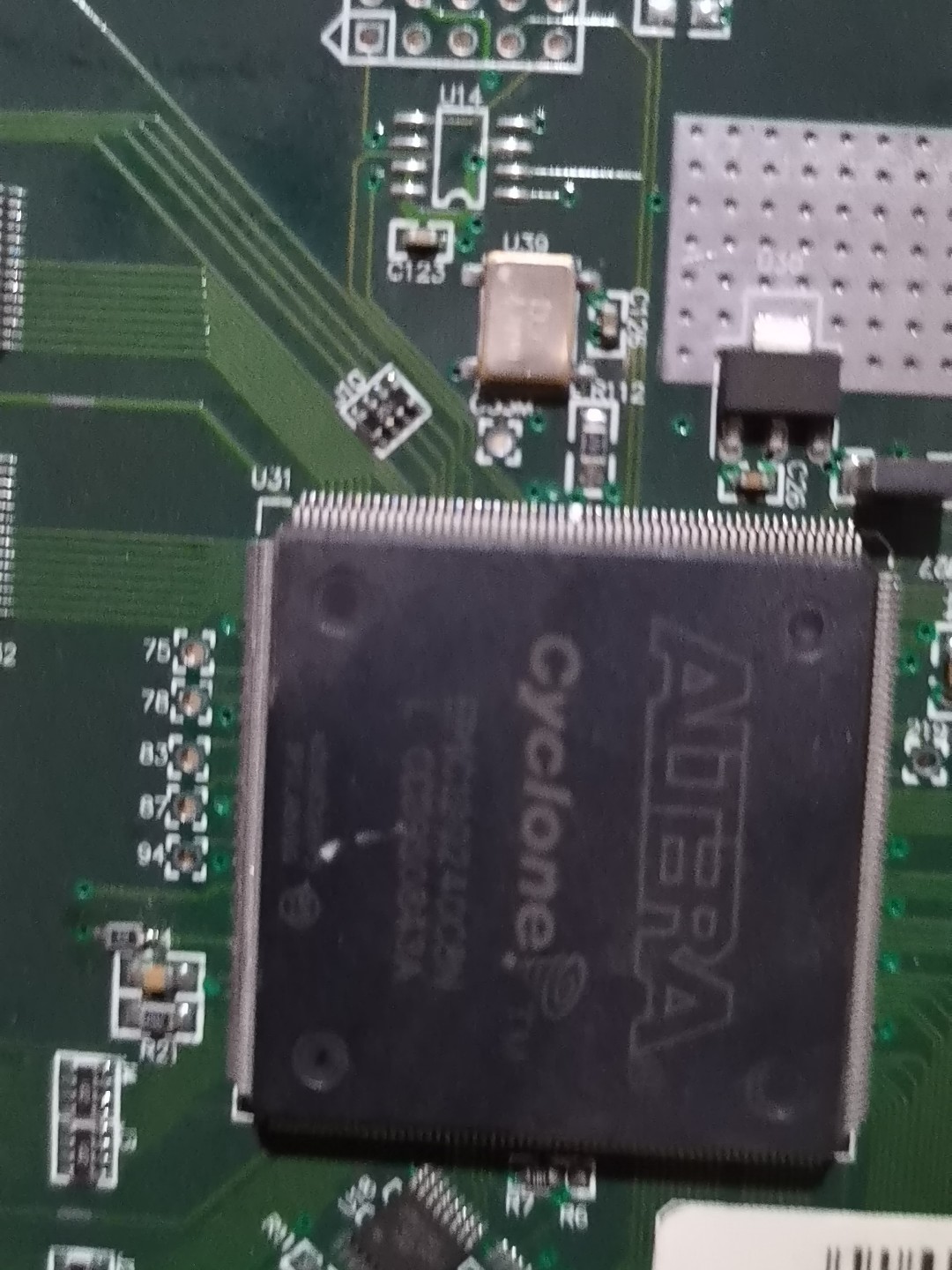 ALTERA#芯片cyclone3 FPGA EP3C25E-议价