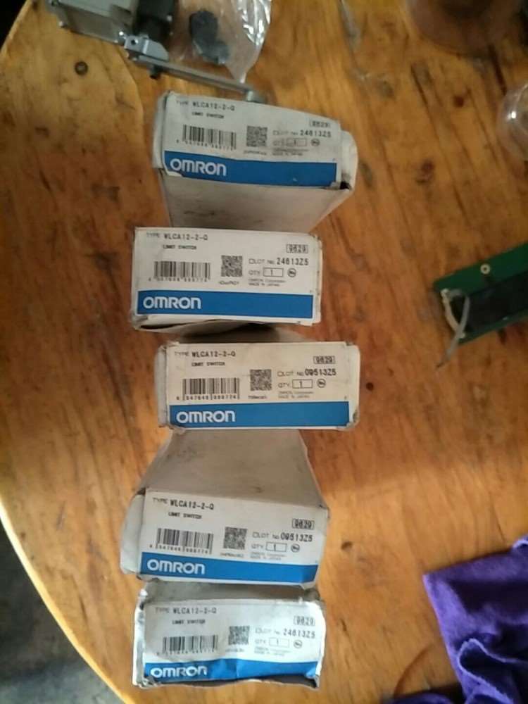 欧姆龙行程开关WLCA12-2-Q-议价