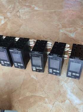 拆机Omron/欧姆龙温控器E5EN-Q3HTC带卡扣-议价