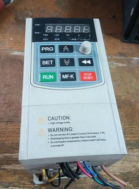 常州欧坤变频器220V1.5KWAD30-1R5G-1原